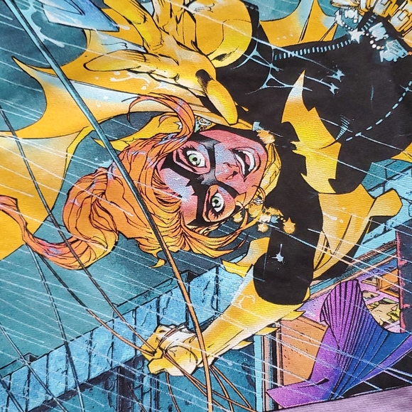 🦇 Brand New DC Comics JIMLEE Collection Batgirl XL Tshirt - Lilac 💜 - Picture 3 of 7